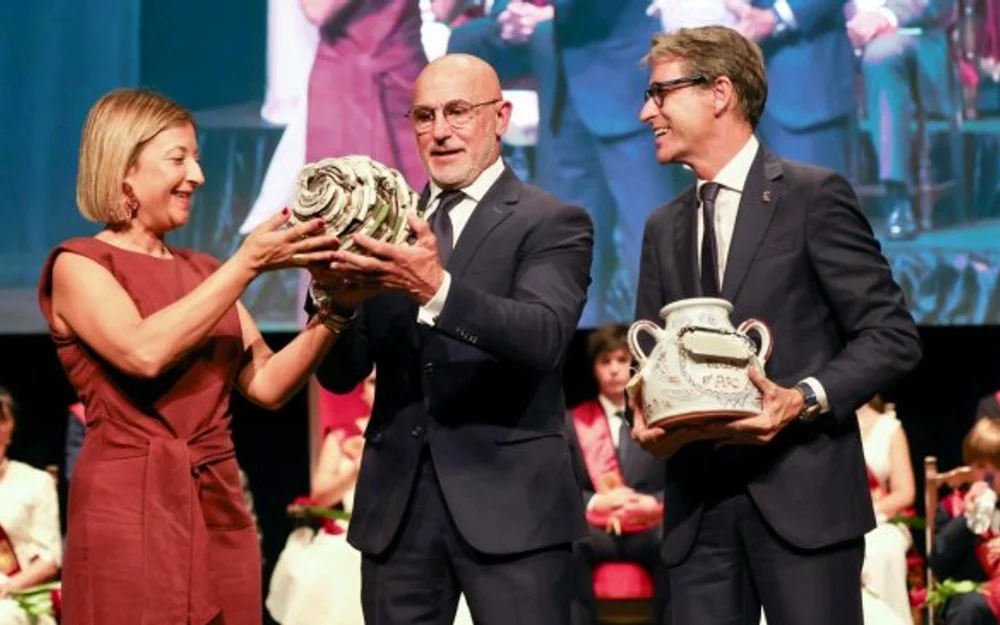 Luis de la Fuente: "Un futbolista español debería ganar el Balón de Oro"