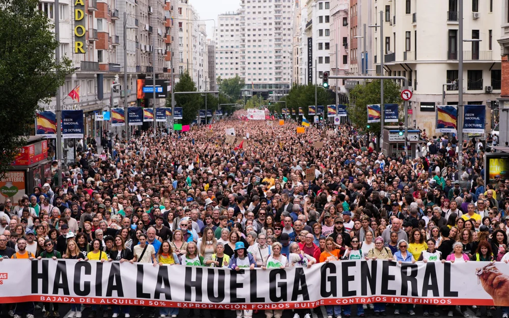 Protestas por la vivienda en España avanzan hacia una huelga general