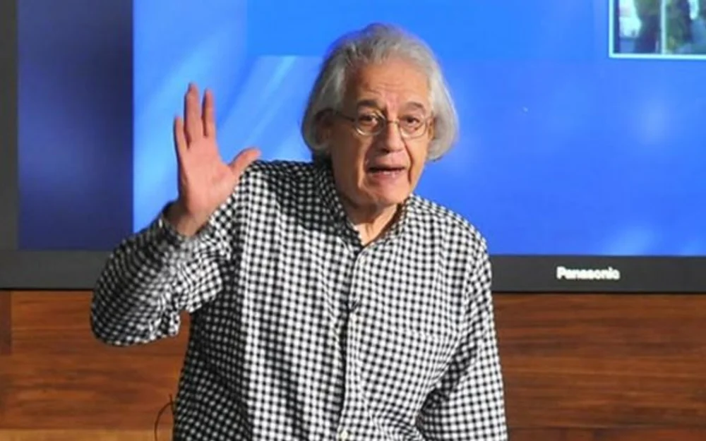Patricio Guzmán será despedido en el cementerio Père Lachaise de París