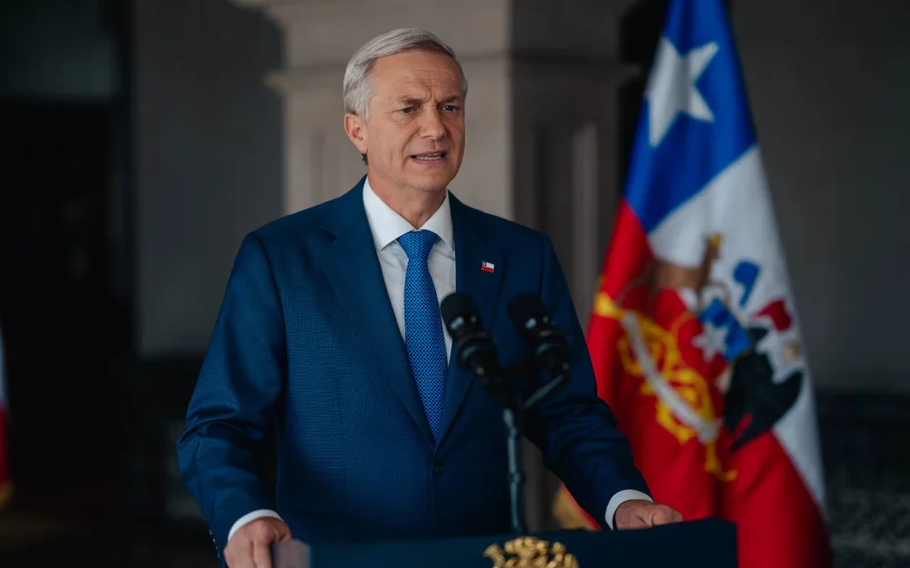 Cadem: rechazo a Kast sube a 65% y 70% teme ser víctima de un delito