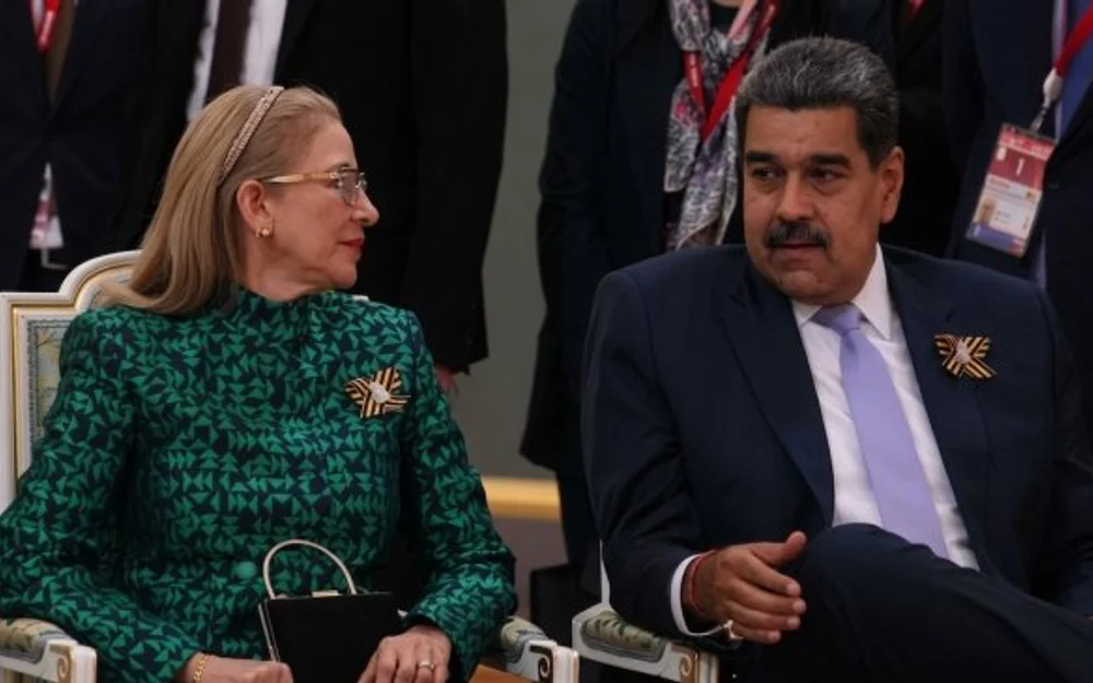 Fiscalía de EE.UU. acusa a Maduro y Cilia Flores de conspiración para cometer torturas