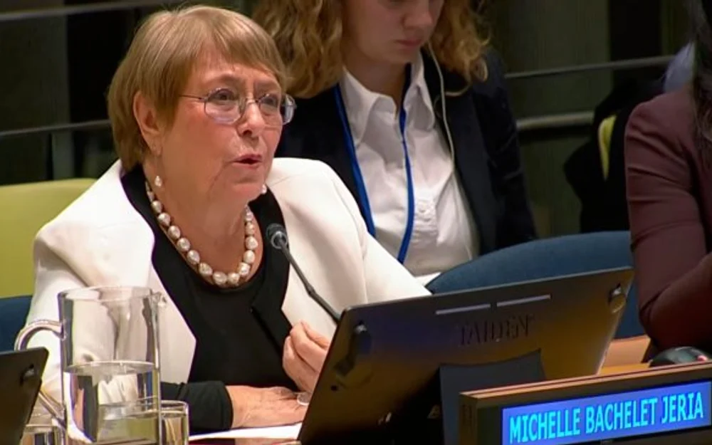 Bachelet queda penúltima en tercer sondeo de la ONU con un voto a favor y once en contra
