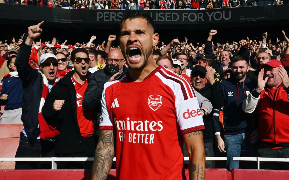 Arsenal remonta ante Leeds y suma tres puntos en la Premier League