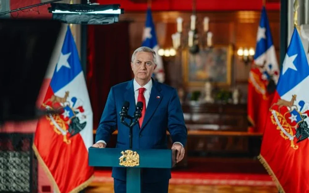 Gobierno descontinúa 25 programas sociales tras promesa de Kast de no recortar beneficios