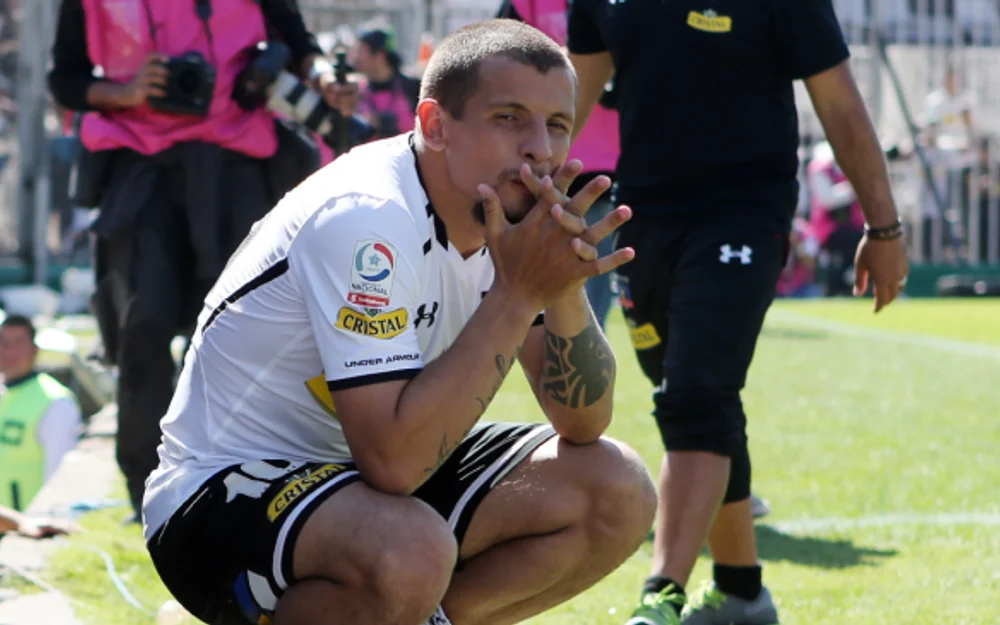 Vecchio revela que la Garra Blanca esperó a un compañero para agredirlo en 2013