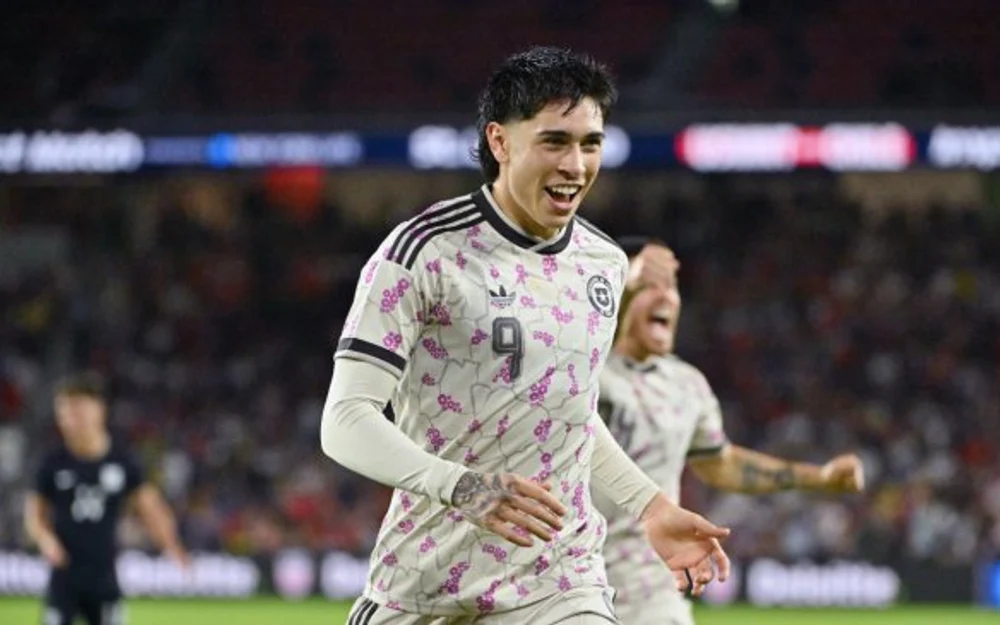 Maxi Gutiérrez marca un golazo y Chile se pone 2-1 arriba ante Estados Unidos
