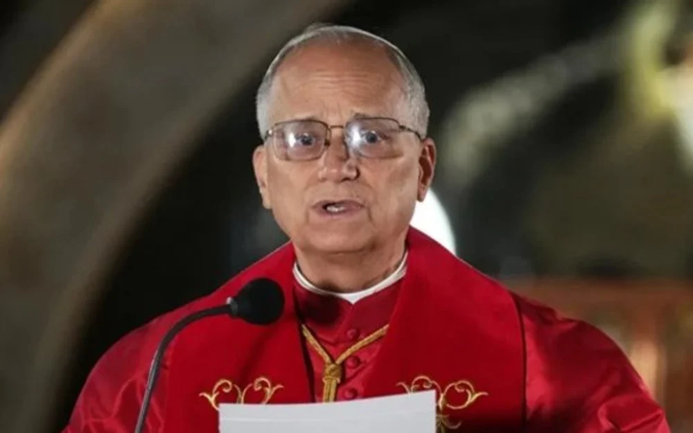 Vaticano confirma que el papa León XIV tiene adenocarcinoma pulmonar y fue operado con éxito