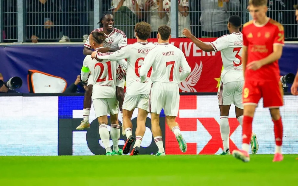 Liverpool vence a LASK en un partido de nueve goles con triplete de Barcola