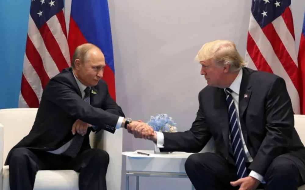 Kremlin celebra como "momento histórico" la suspensión de la ley Graham y Zelenski la califica de error